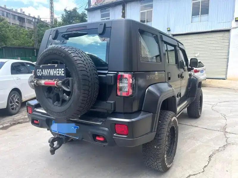 Beijing BJ40 2021 2.0D Automatic 4WD Blade Hero Edition (Hero Model) — миниатюра 7