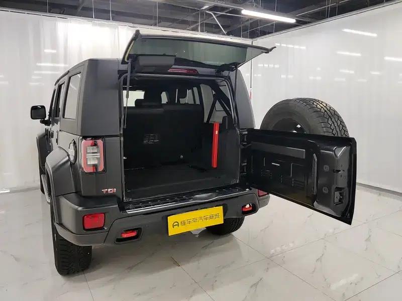 Beijing BJ40 2023 2.0D Automatic 4WD Blade Hero Edition (Hero Model) — миниатюра 20