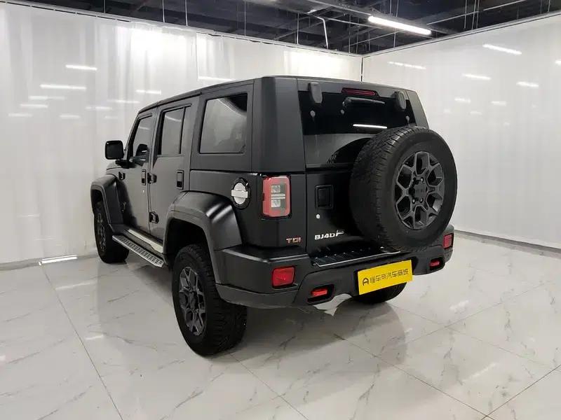 Beijing BJ40 2023 2.0D Automatic 4WD Blade Hero Edition (Hero Model) — миниатюра 5