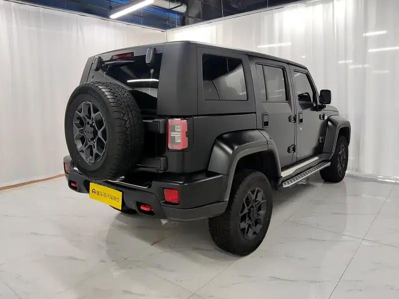 Beijing BJ40 2023 2.0D Automatic 4WD Blade Hero Edition (Hero Model) — миниатюра 7