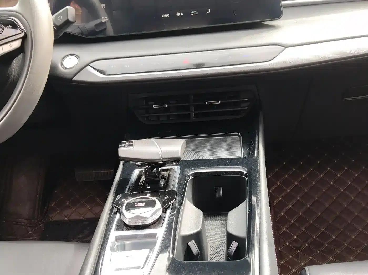 Ruicheng PLUS 2023 1.5T DCT Leading Edition — миниатюра 15