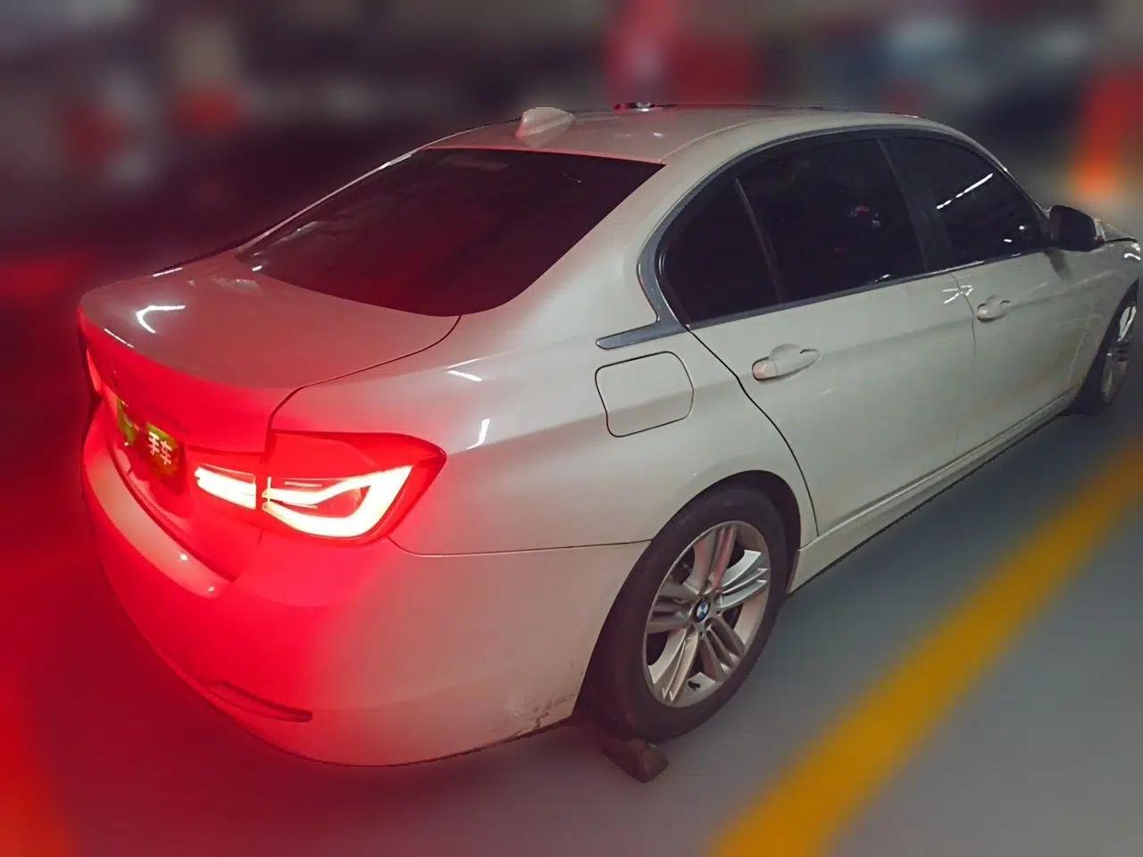 BMW 3 Series 2017 320Li Fashion Model — миниатюра 6