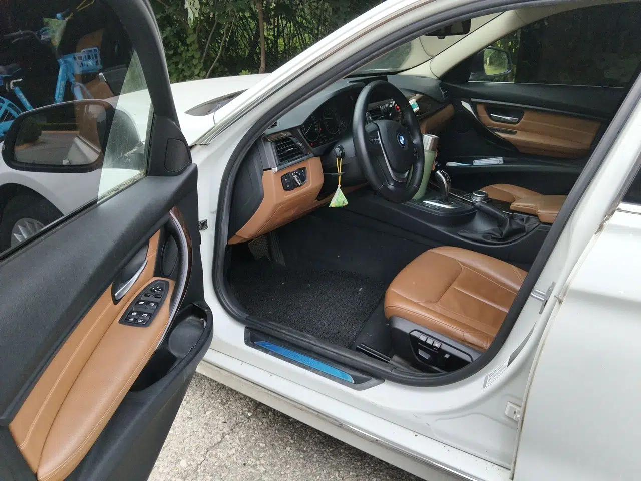 BMW 3 Series 2015 320Li Luxury Design Package Premium Edition — миниатюра 16