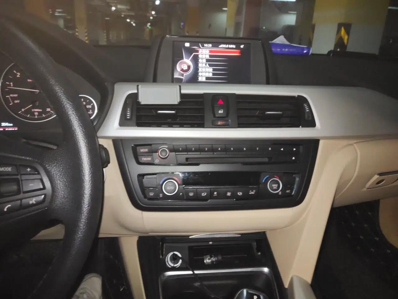 BMW 3 Series 2015 320Li Luxury Edition Fashion Model — миниатюра 13