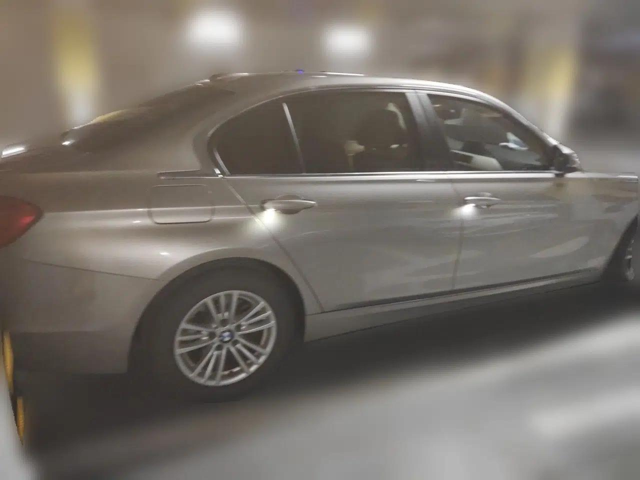 BMW 3 Series 2015 320Li Luxury Edition Fashion Model — миниатюра 6