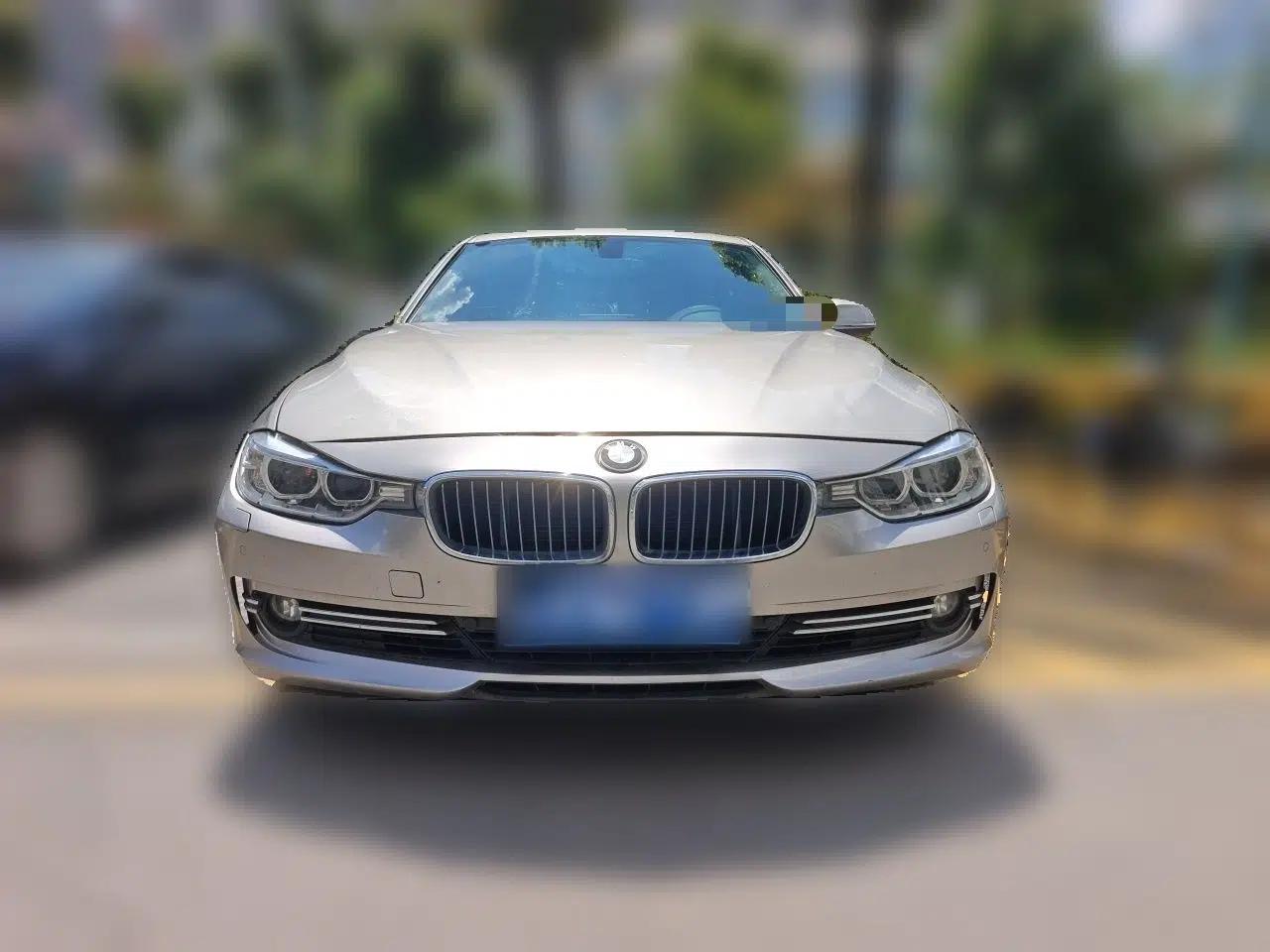 BMW 3 Series 2014 320i Sport Edition — миниатюра 2