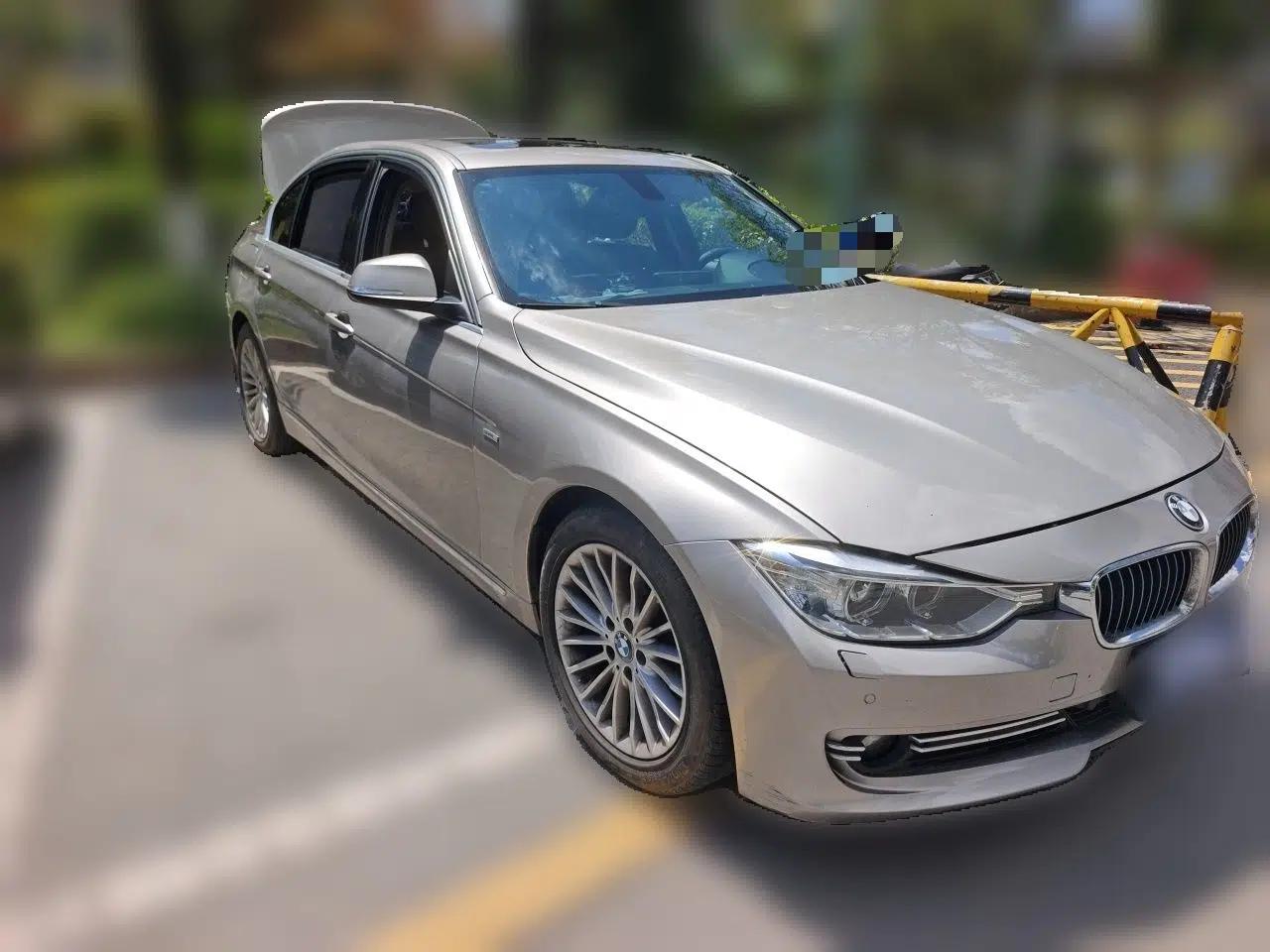 BMW 3 Series 2014 320i Sport Edition — миниатюра 3