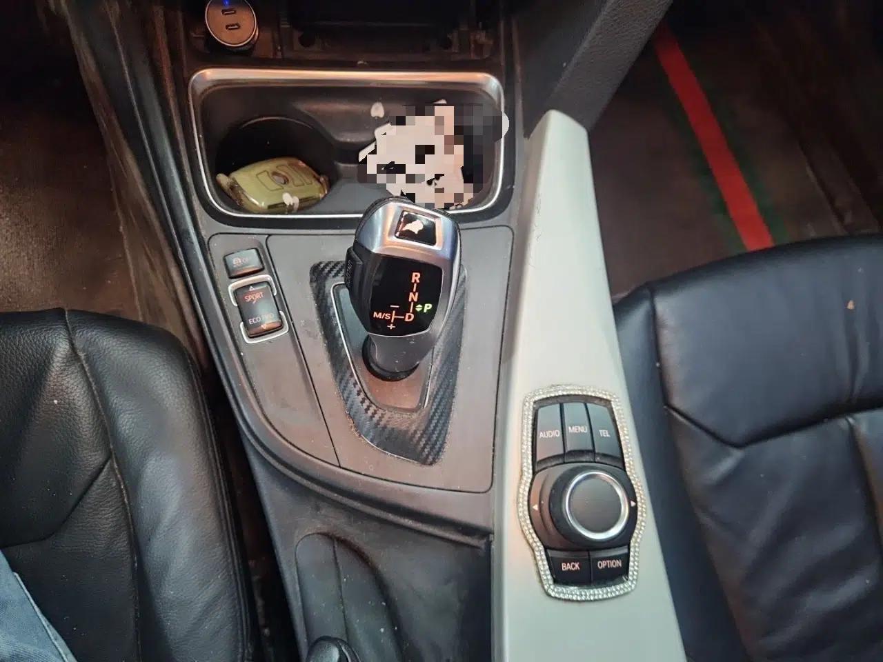 BMW 3 Series 2013 320i Sport Edition — миниатюра 14