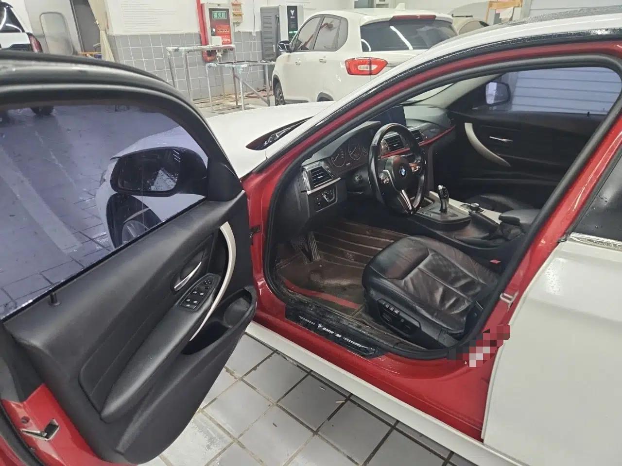 BMW 3 Series 2013 320i Sport Edition — миниатюра 16