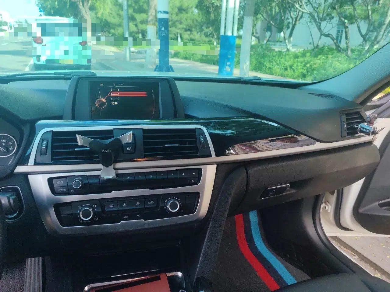 BMW 3 Series 2015 316i Active Edition — миниатюра 13