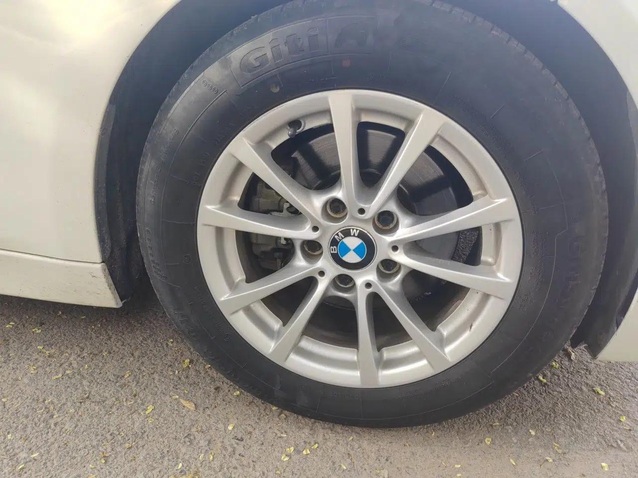 BMW 3 Series 2015 316i Active Edition — миниатюра 8
