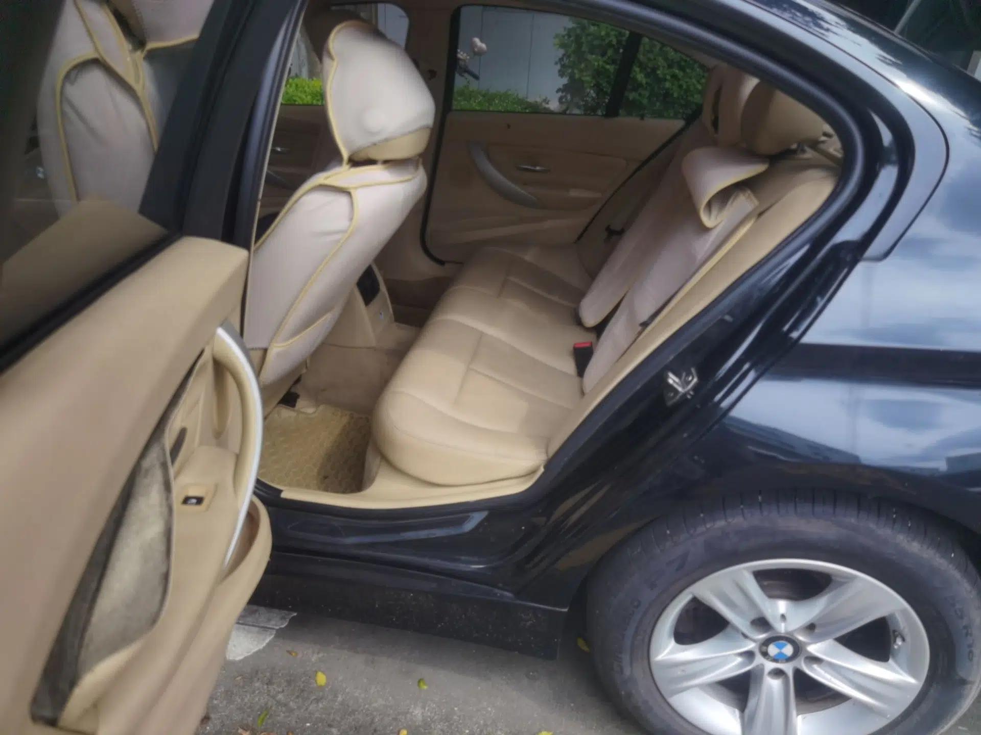 BMW 3 Series 2013 320i Sport Edition — миниатюра 17