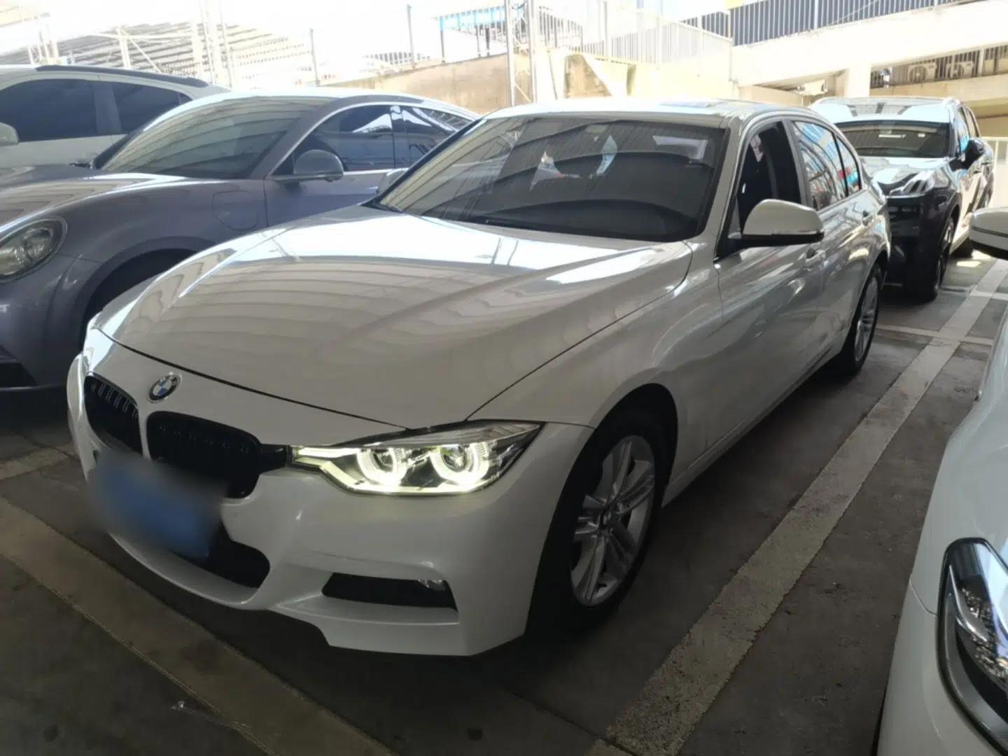 BMW 3 Series 2017 320Li Fashion Model — миниатюра 1
