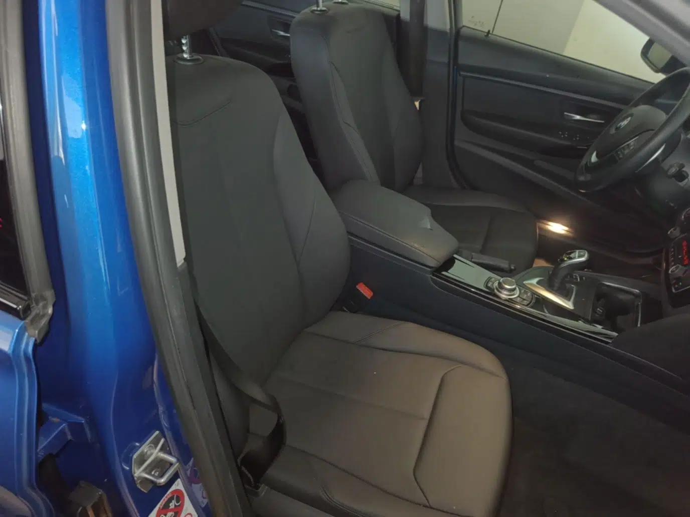 BMW 3 Series 2017 320Li M Sport Edition — миниатюра 19