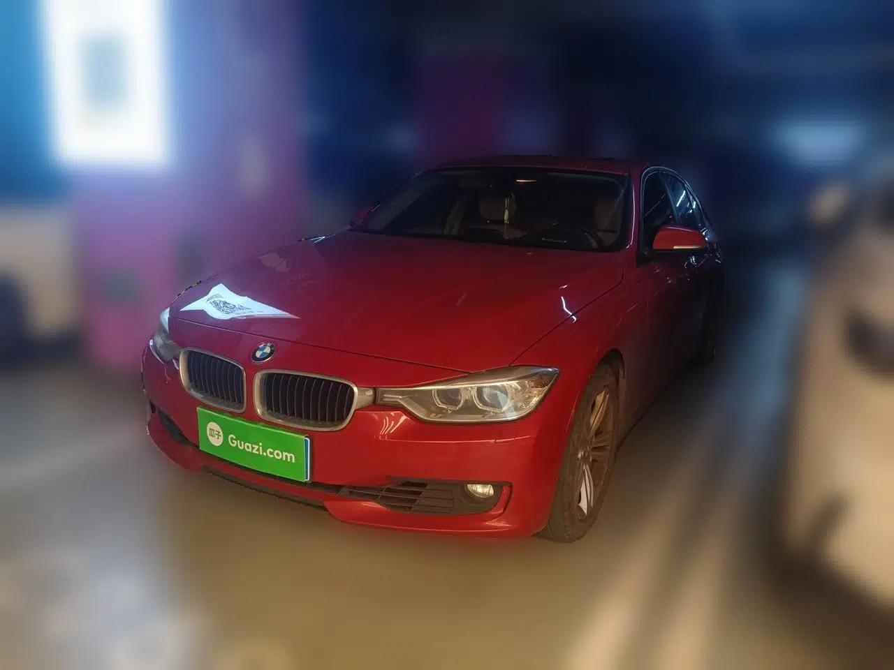 BMW 3 Series 2013 320i Sport Edition — миниатюра 1