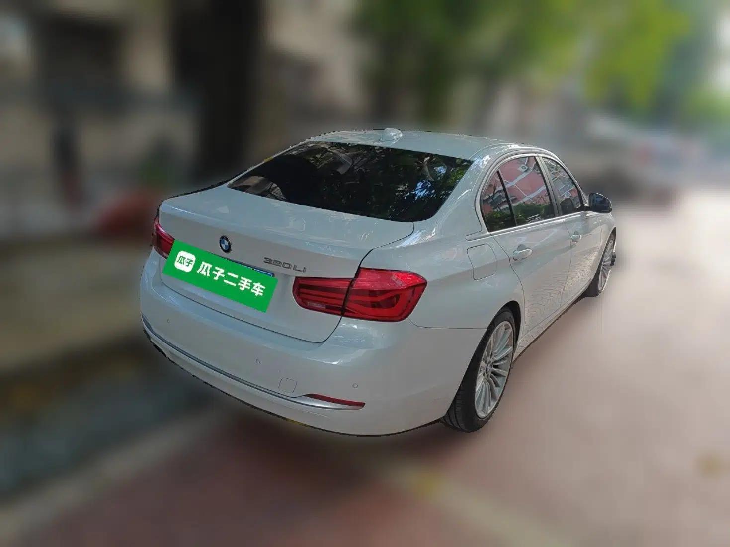BMW 3 Series 2018 320Li Fashion Model — миниатюра 6