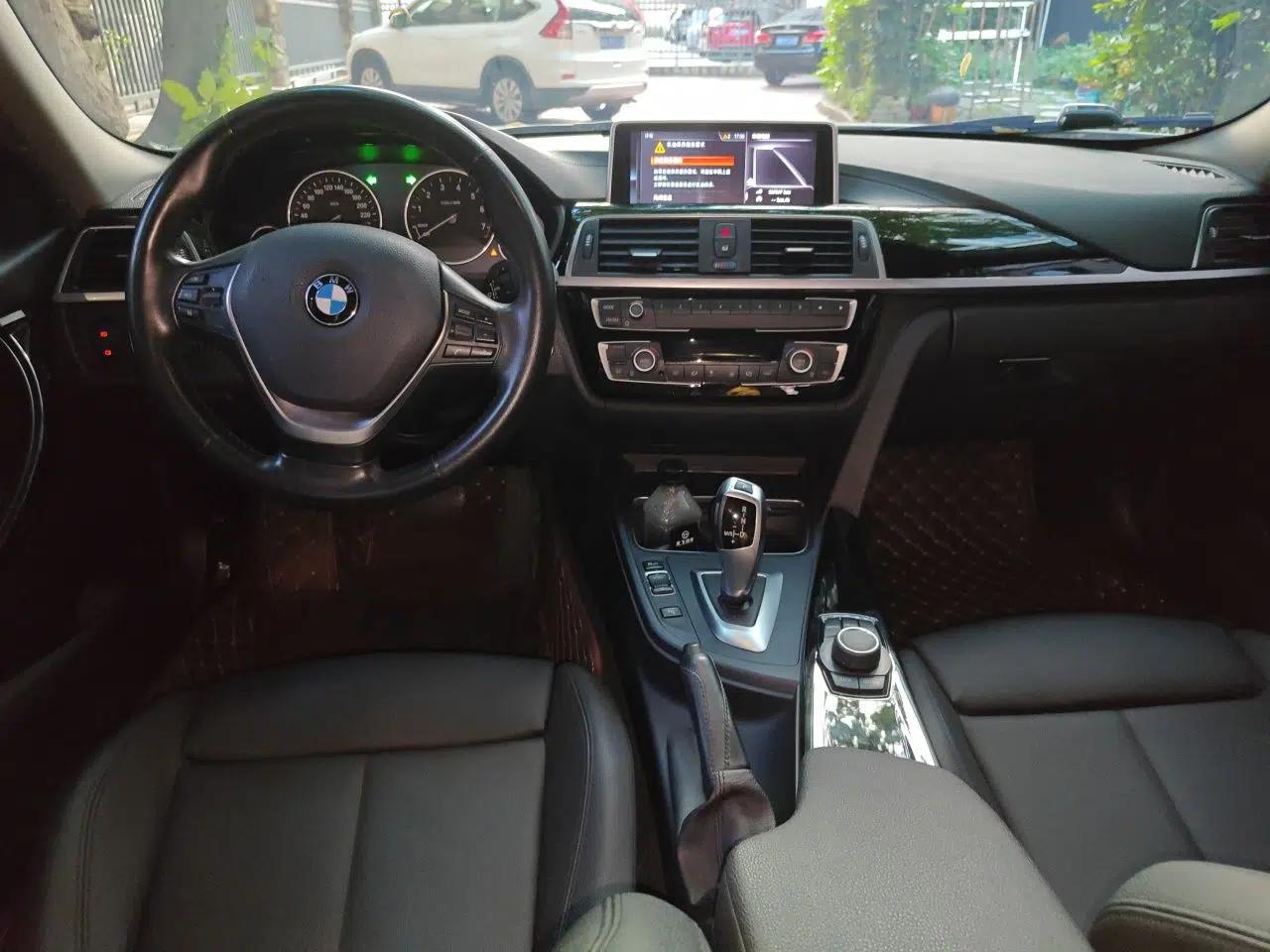 BMW 3 Series 2018 320Li Fashion Model — миниатюра 9