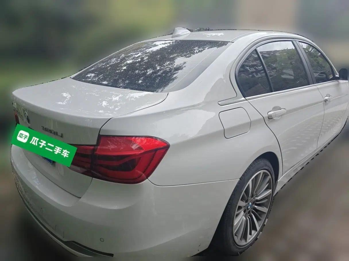 BMW 3 Series 2019 320Li Fashion Model — миниатюра 6