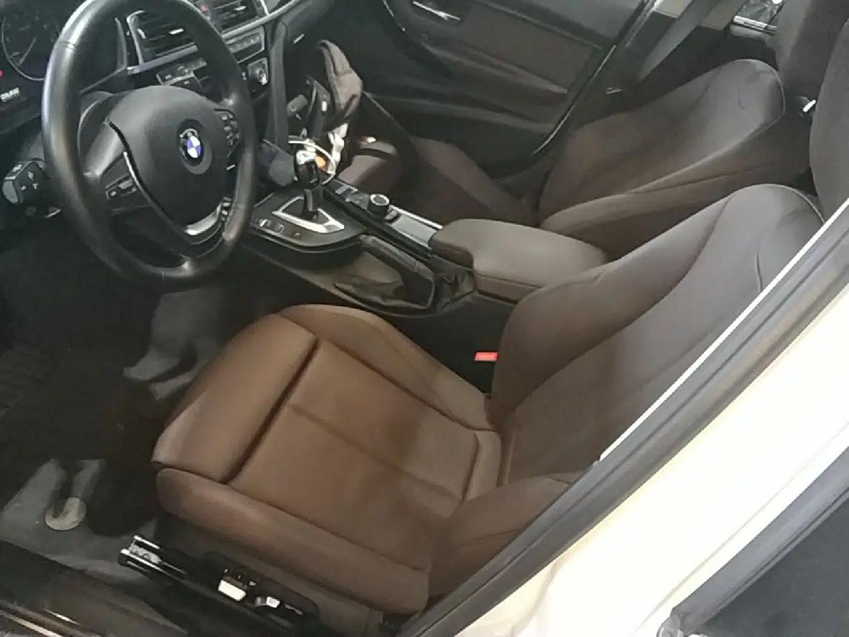 BMW 3 Series 2018 320Li Fashion Model — миниатюра 17