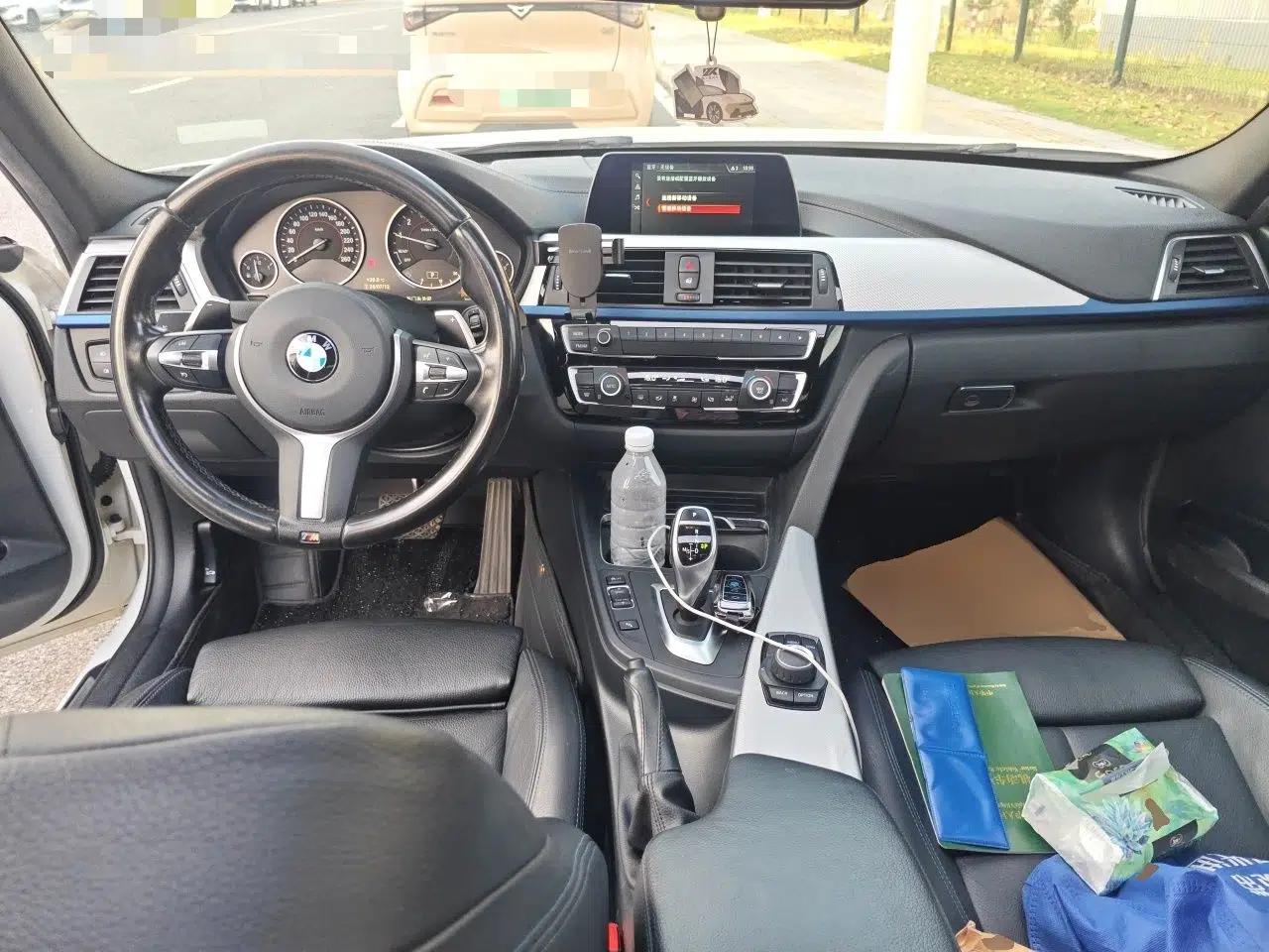 BMW 3 Series 2019 320i M Sport Package — миниатюра 9