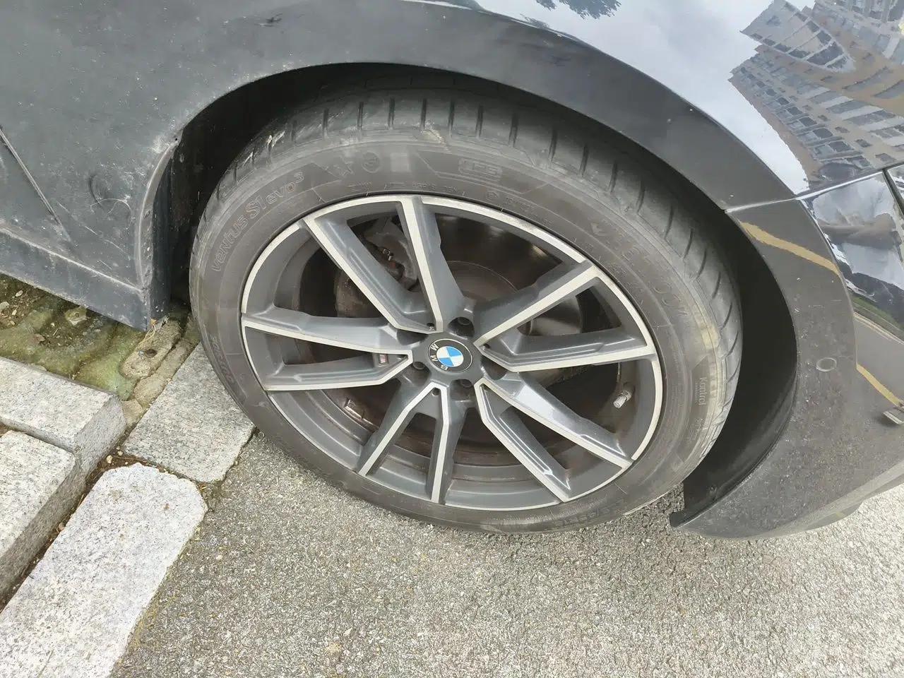 BMW 3 Series 2020 320Li M Sport Package — миниатюра 8