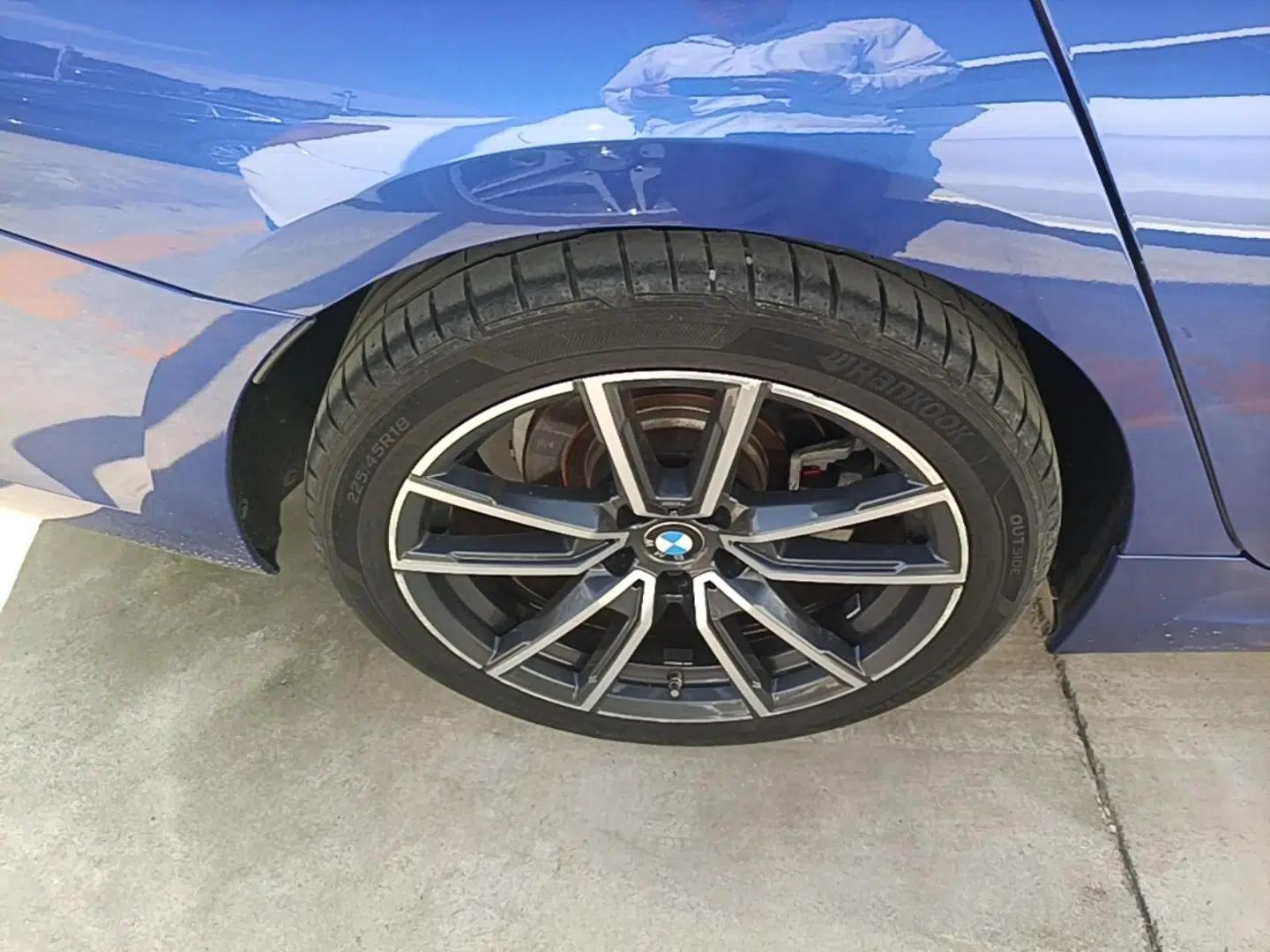 BMW 3 Series 2020 320Li M Sport Package — миниатюра 11