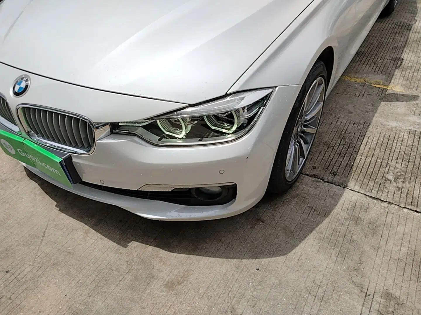 BMW 3 Series 2019 320Li Fashion Model — миниатюра 8