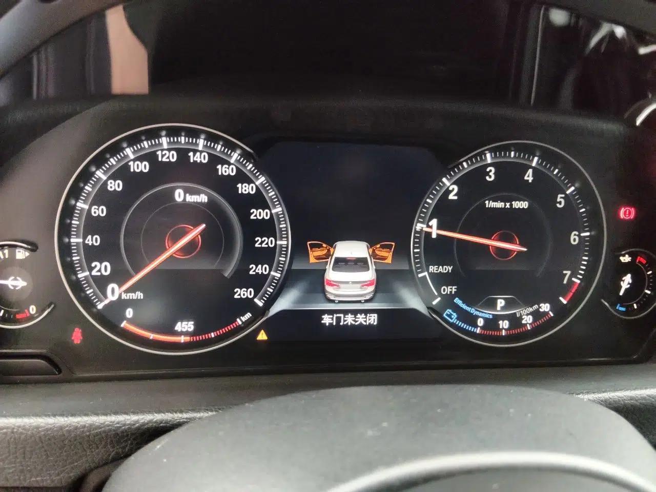 BMW 3 Series 2018 320Li Leading Model M Sport Package — миниатюра 11