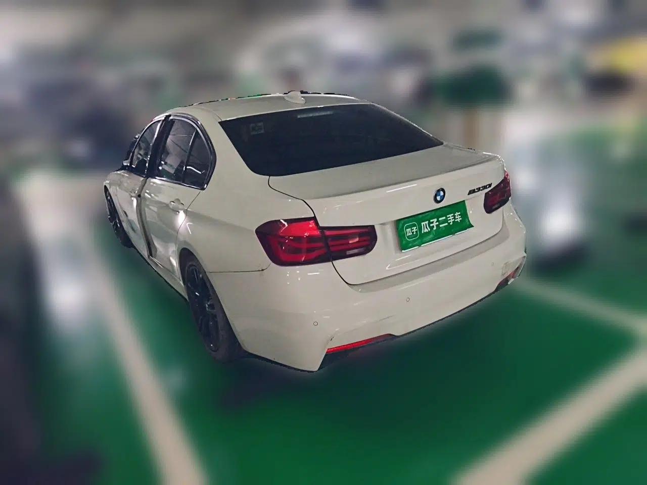BMW 3 Series 2019 320i M Sport Night Edition — миниатюра 4
