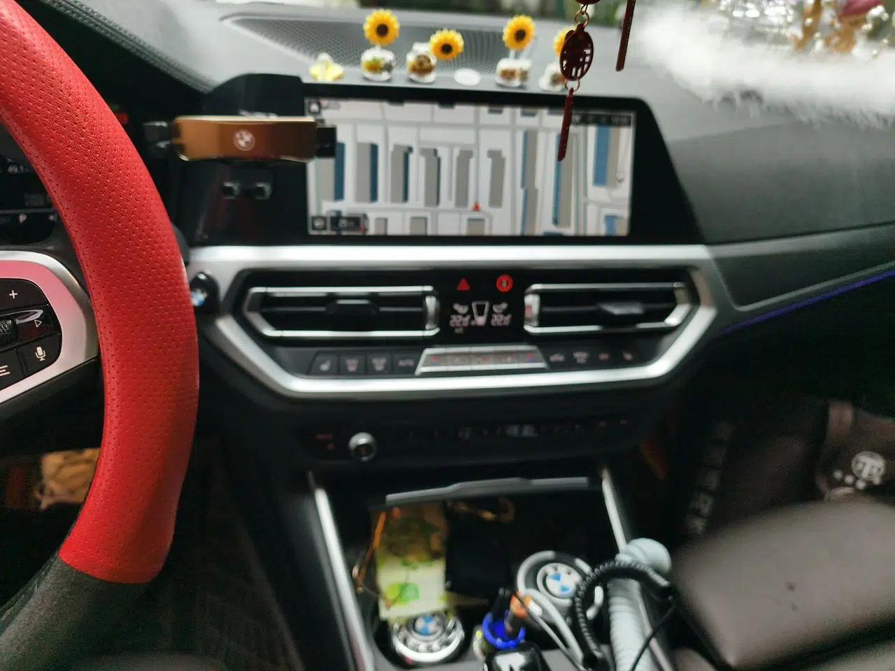BMW 3 Series 2021 325i M Sport Package — миниатюра 13