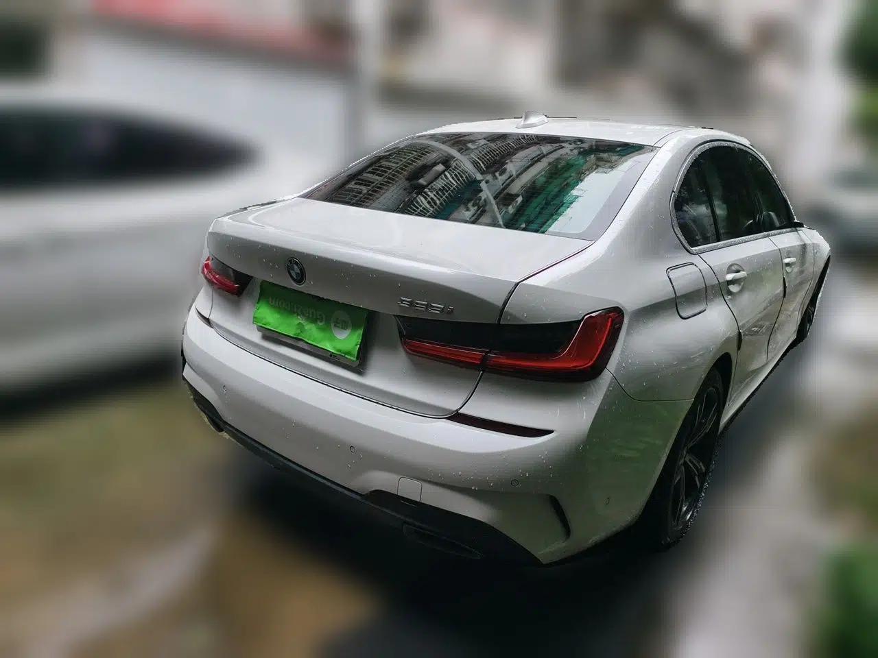 BMW 3 Series 2021 325i M Sport Package — миниатюра 6