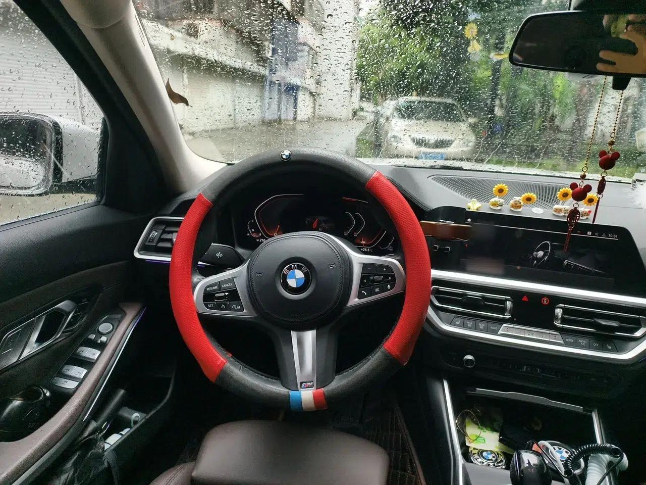 BMW 3 Series 2021 325i M Sport Package — миниатюра 10