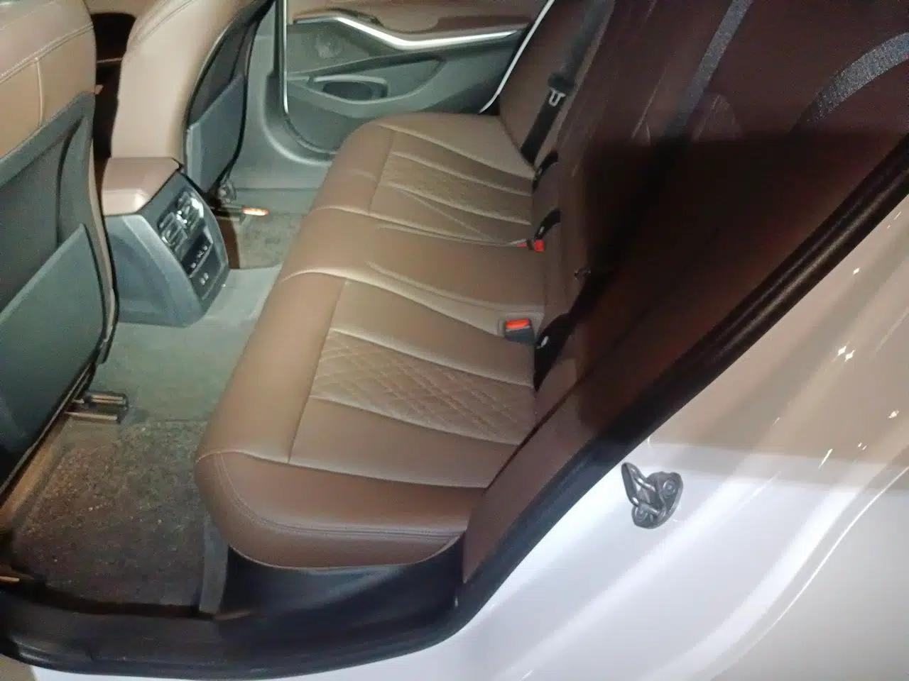 BMW 3 Series 2022 320i Sport Package — миниатюра 17