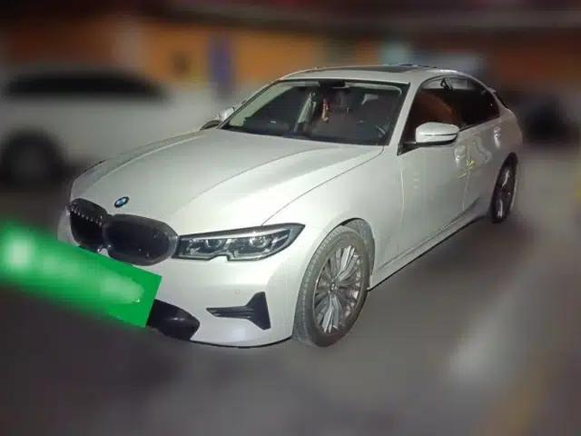 BMW 3 Series 2022 320i Sport Package