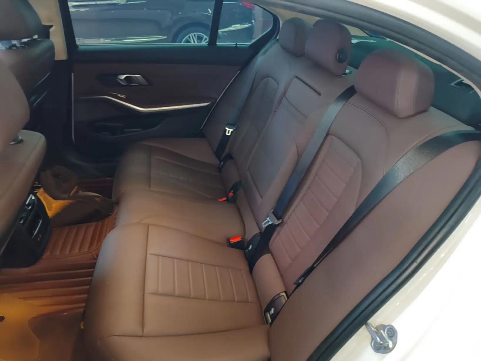 BMW 3 Series 2021 Facelifted 320Li M Sport Package — миниатюра 25