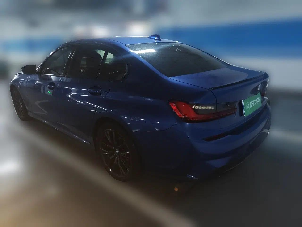 BMW 3 Series 2021 325i M Sport Night Edition package — миниатюра 4