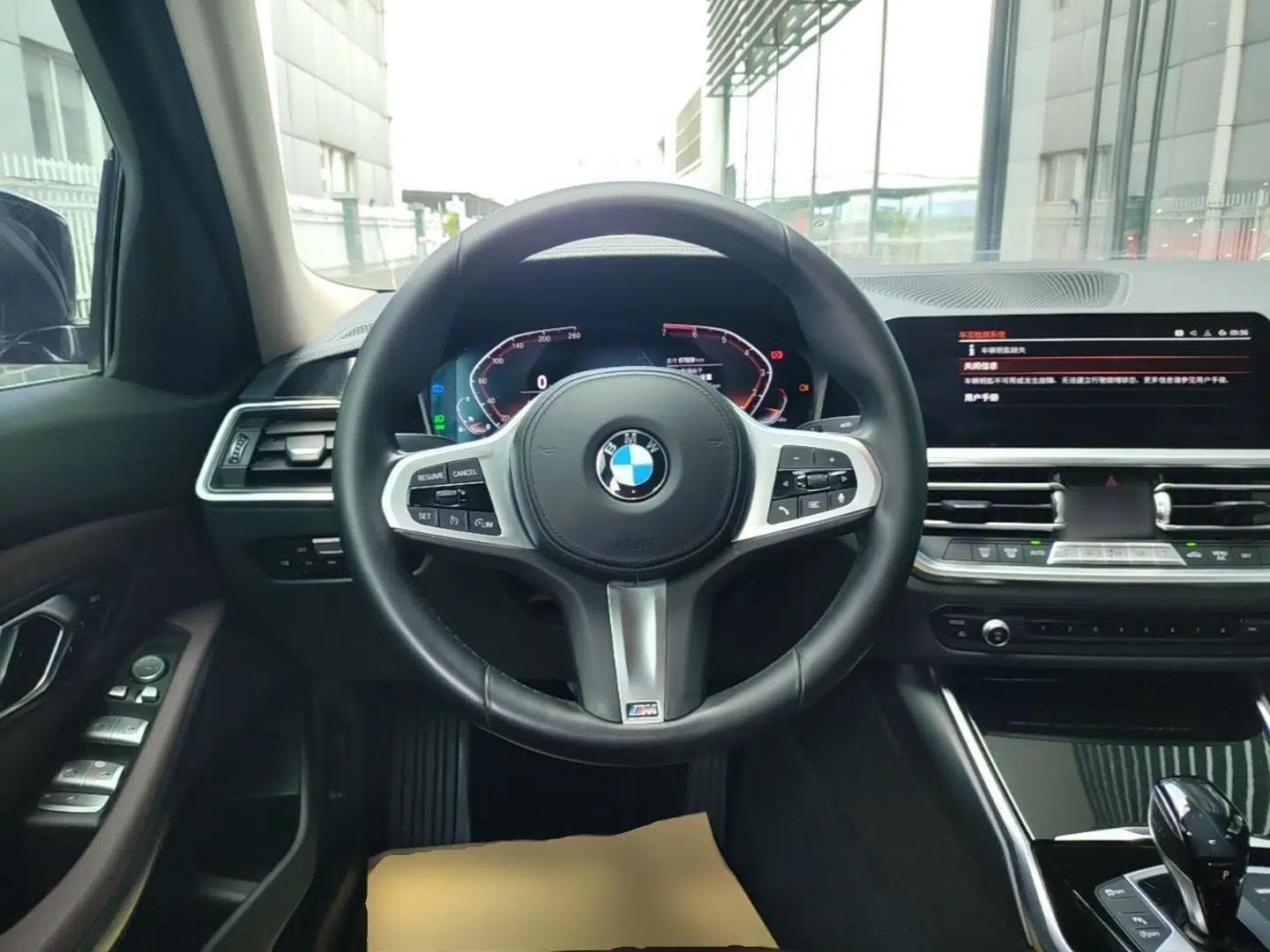 BMW 3 Series 2021 320Li M Sport Package — миниатюра 22