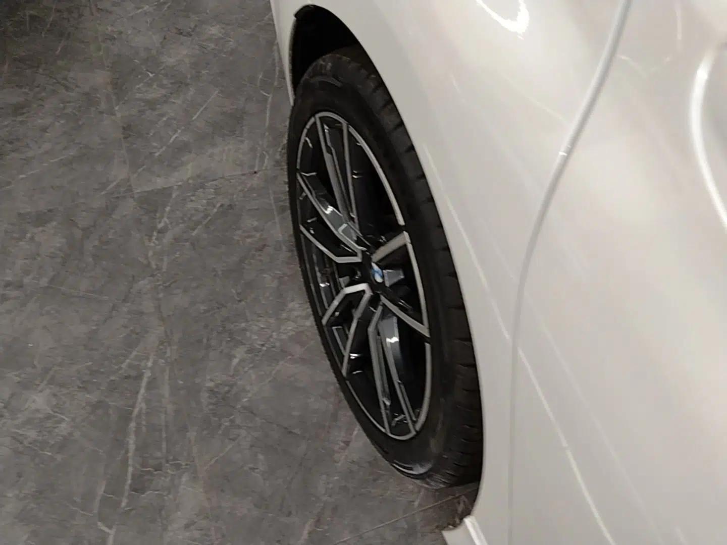BMW 3 Series 2021 Restyled 325Li M Sport Package — миниатюра 11