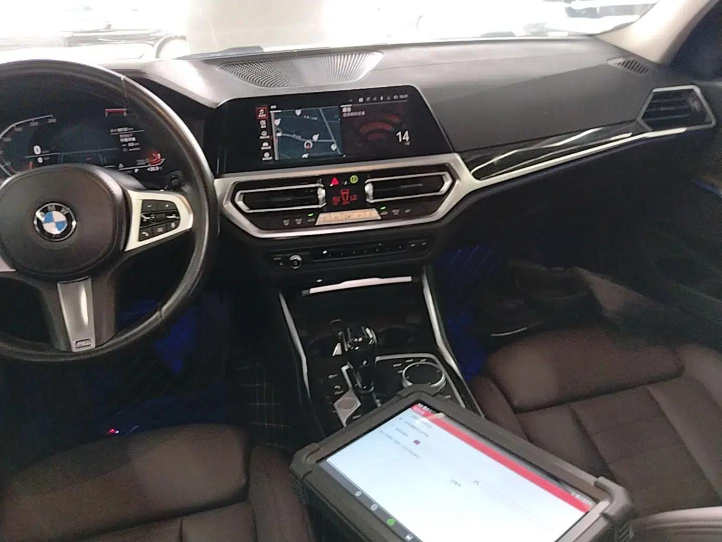 BMW 3 Series 2021 Restyled 325Li M Sport Package — миниатюра 15