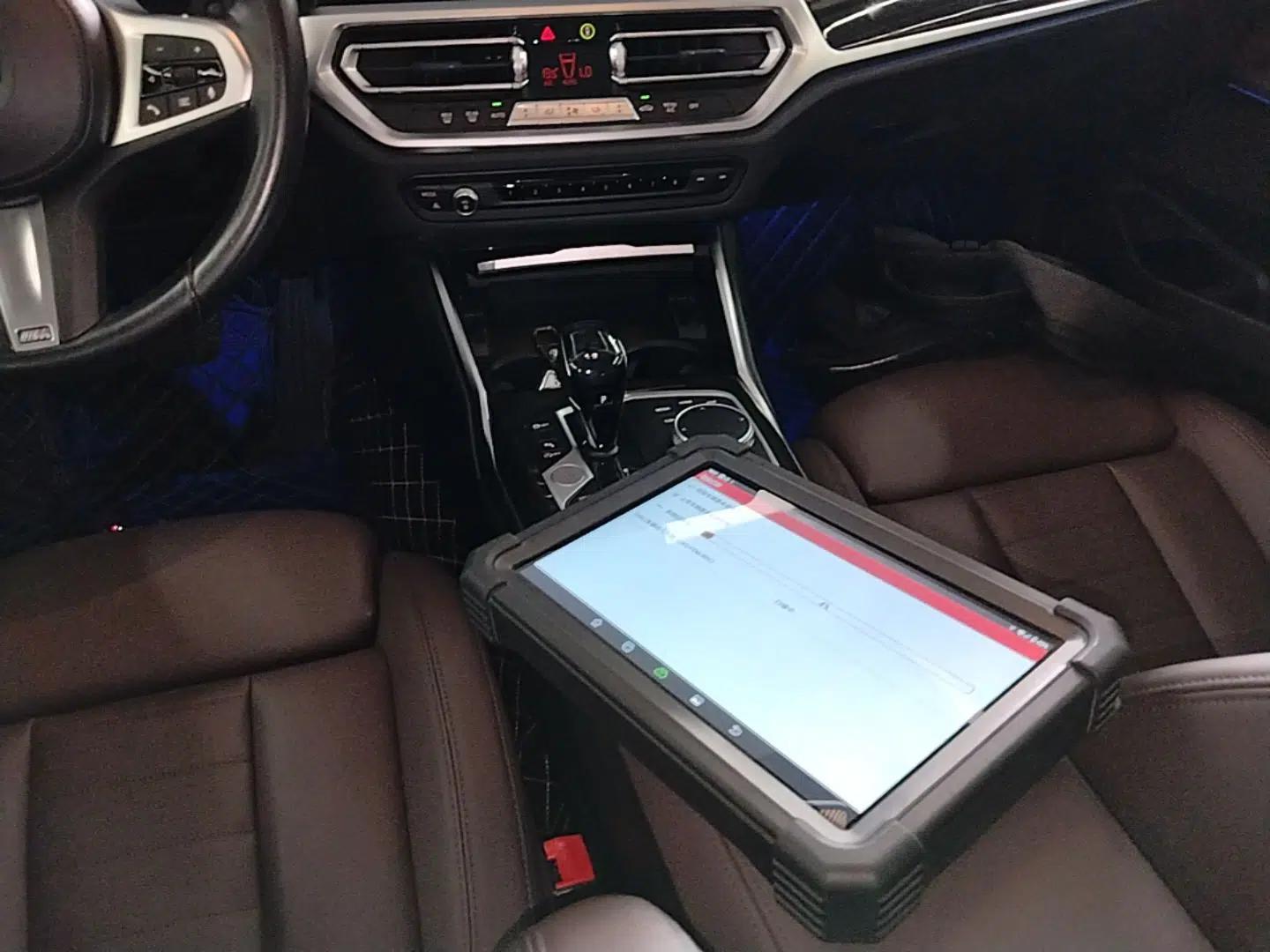 BMW 3 Series 2021 Restyled 325Li M Sport Package — миниатюра 16