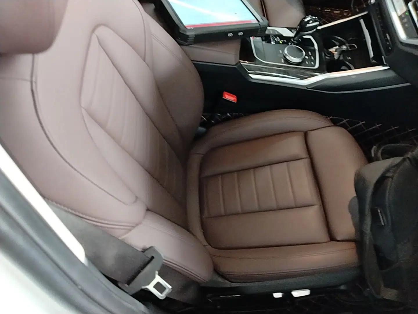 BMW 3 Series 2021 Restyled 325Li M Sport Package — миниатюра 19
