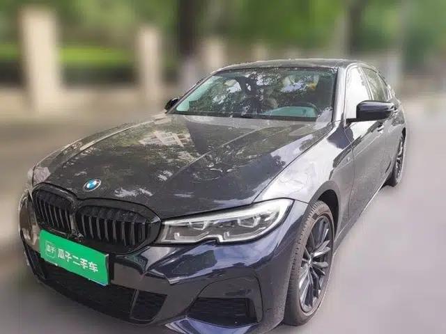 BMW 3 Series 2022 Restyled 325Li M Sport Night Edition Package