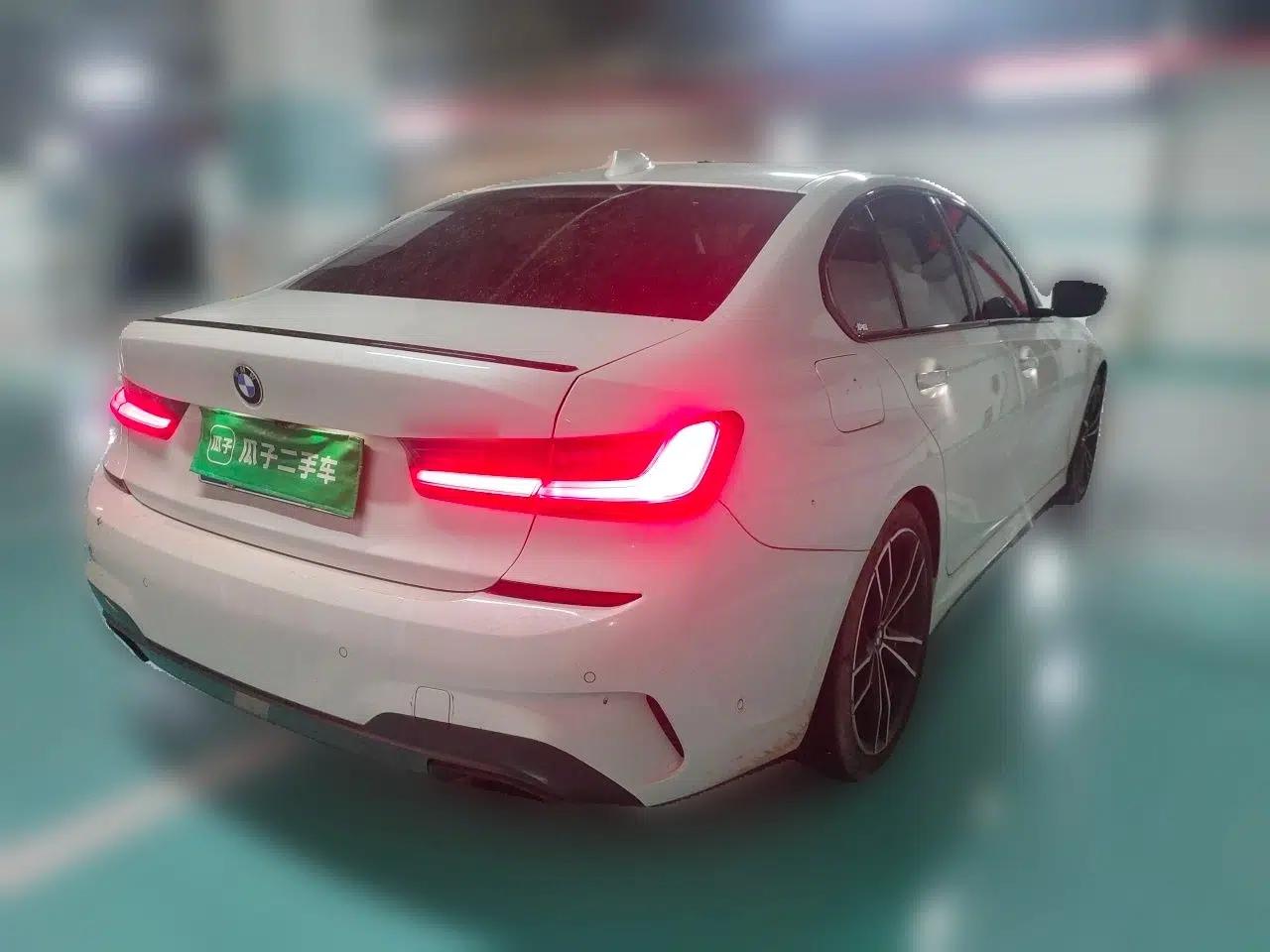 BMW 3 Series 2020 Restyled 325i M Sport Night Edition Package — миниатюра 6