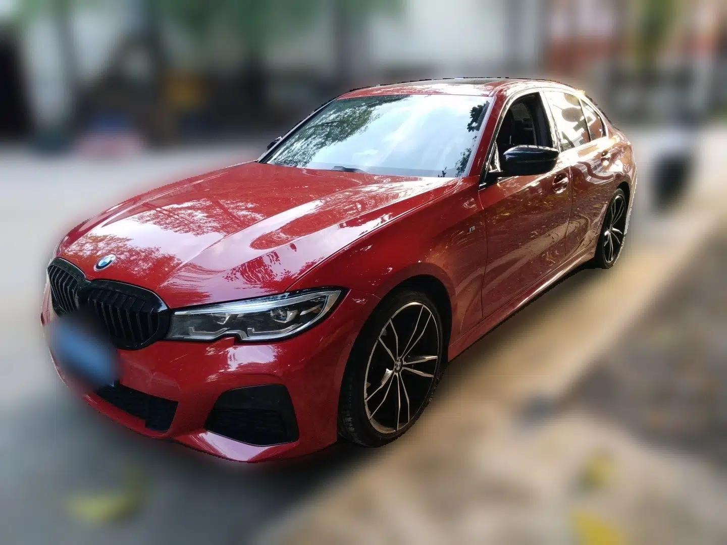 BMW 3 Series 2021 Facelifted 330i M Sport Night Edition Package — миниатюра 1