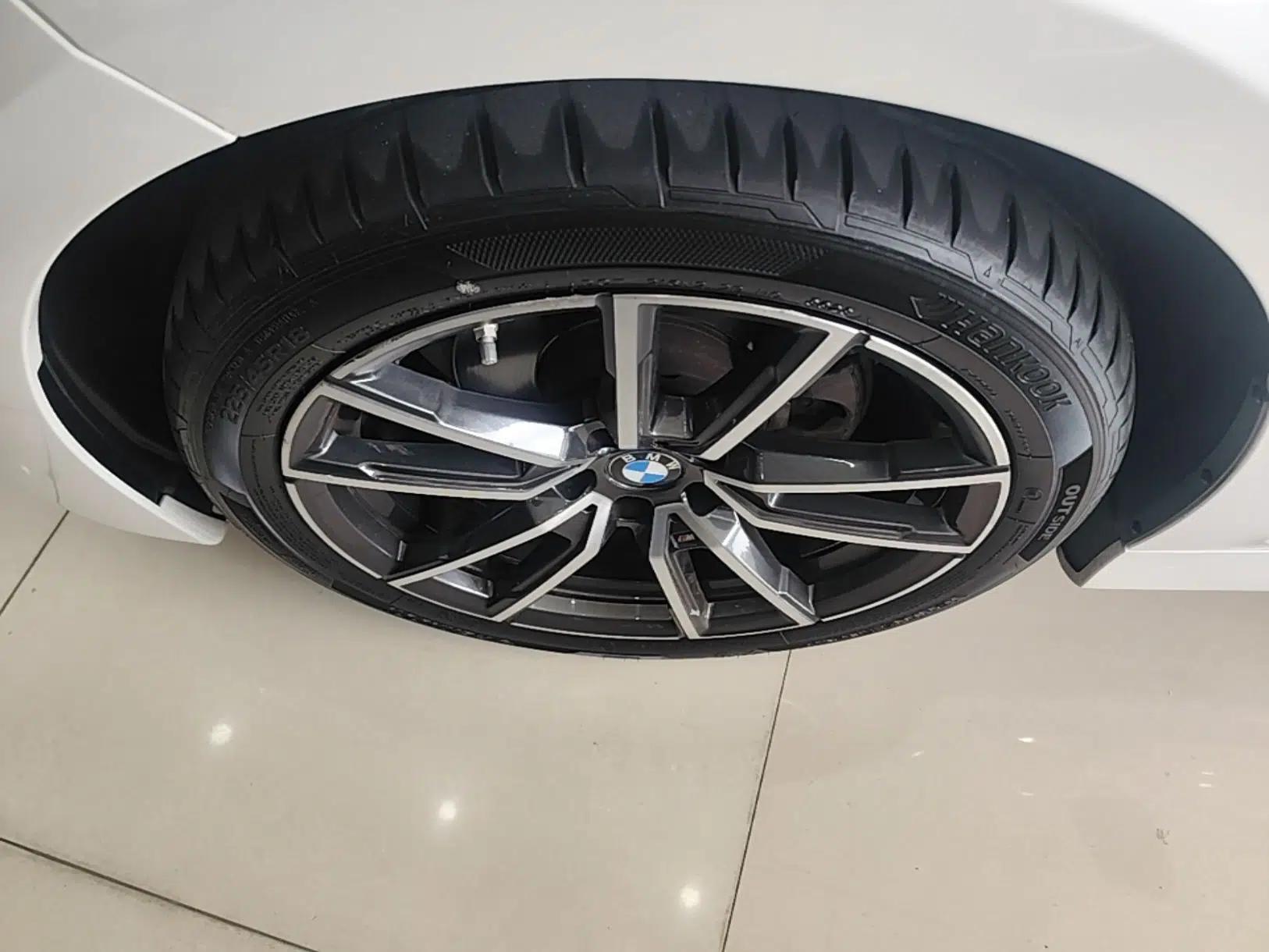 BMW 3 Series 2022 Updated 325Li M Sport Package — миниатюра 10