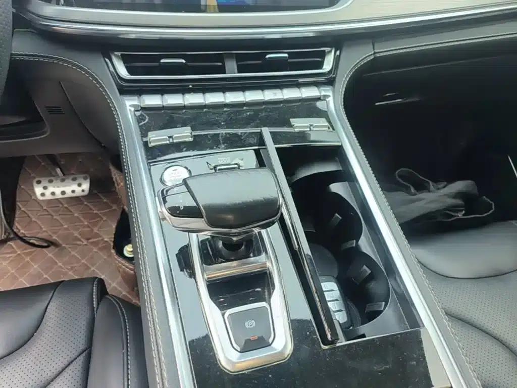Changan CS85 COUPE 2019 2.0T Automatic Version (National V Emission Standard) — миниатюра 14