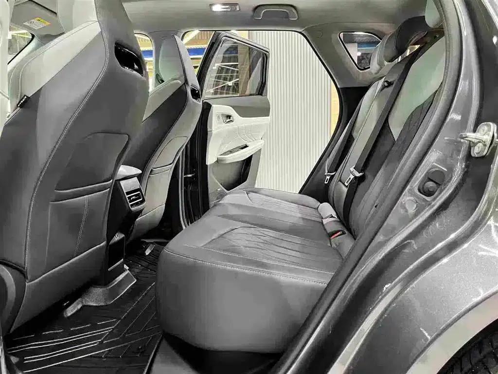 Changan UNI-Z New Energy 2024 Blue Whale Smart Electric iDD 125km Excellent Edition — миниатюра 22