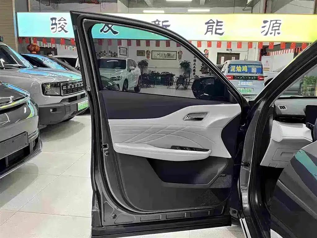 Changan UNI-Z New Energy 2024 Blue Whale Smart Electric iDD 125km Excellent Edition — миниатюра 25