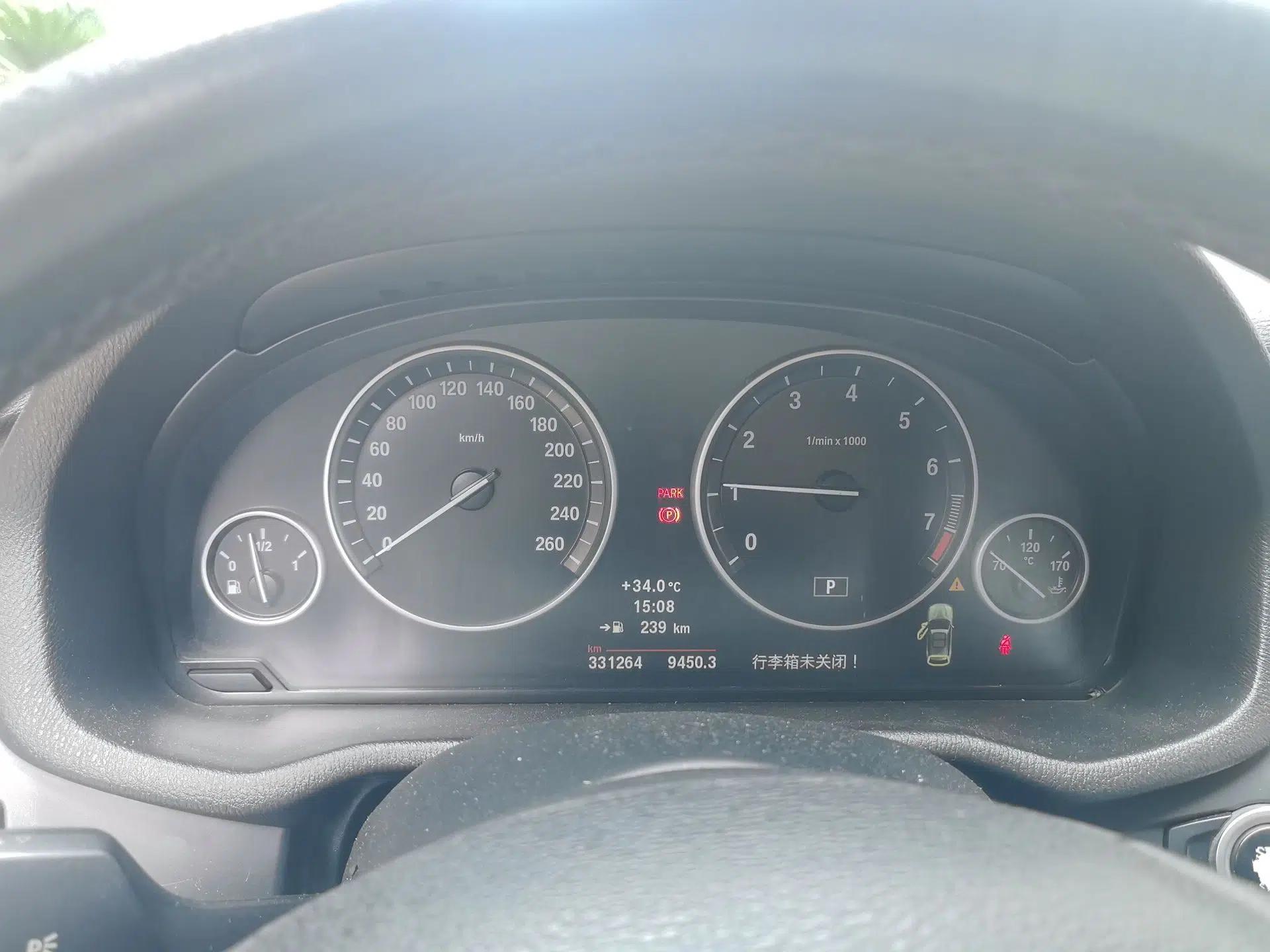 BMW X3 2012 xDrive28i Leading Model — миниатюра 11