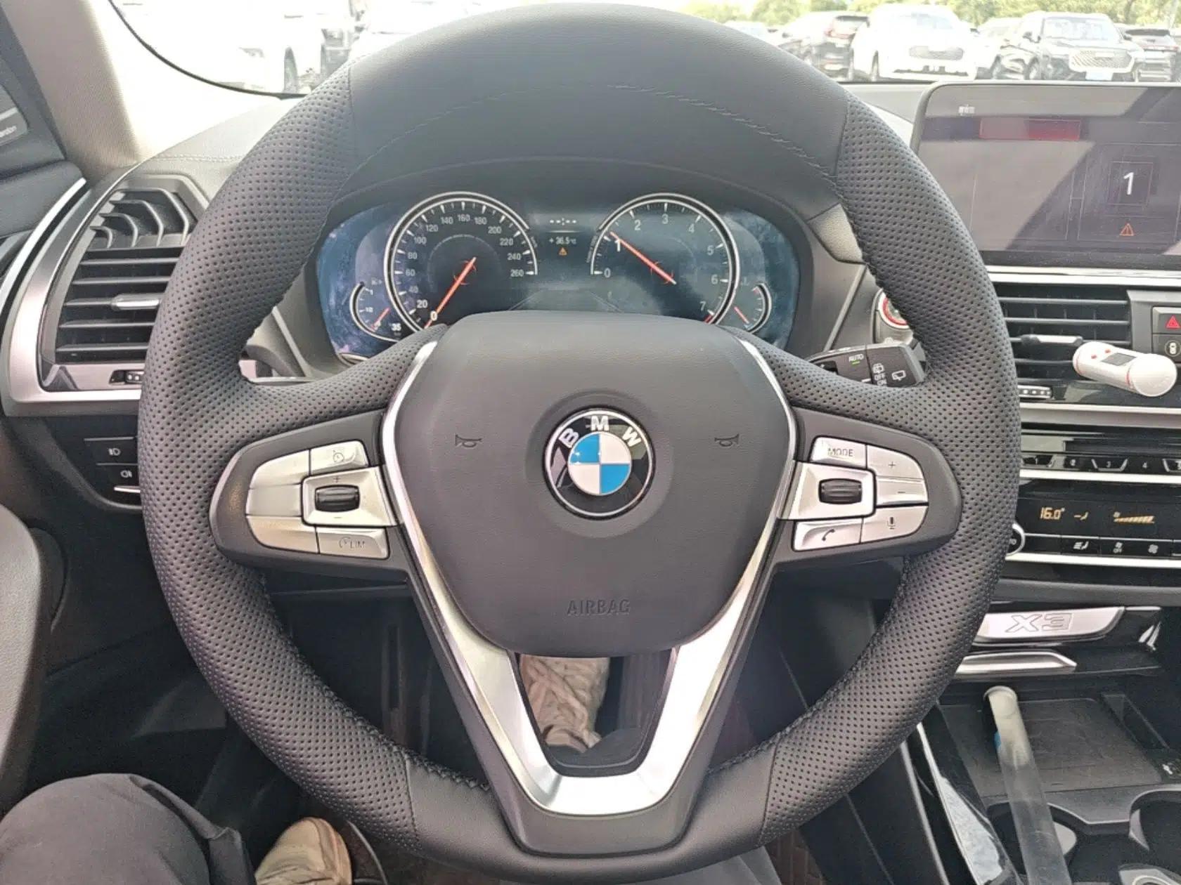 BMW X3 2018 xDrive25i Luxury Package China V — миниатюра 13